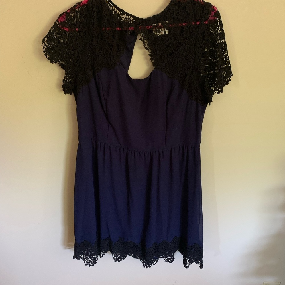Urban Outfitters lace & chiffon dress Size L